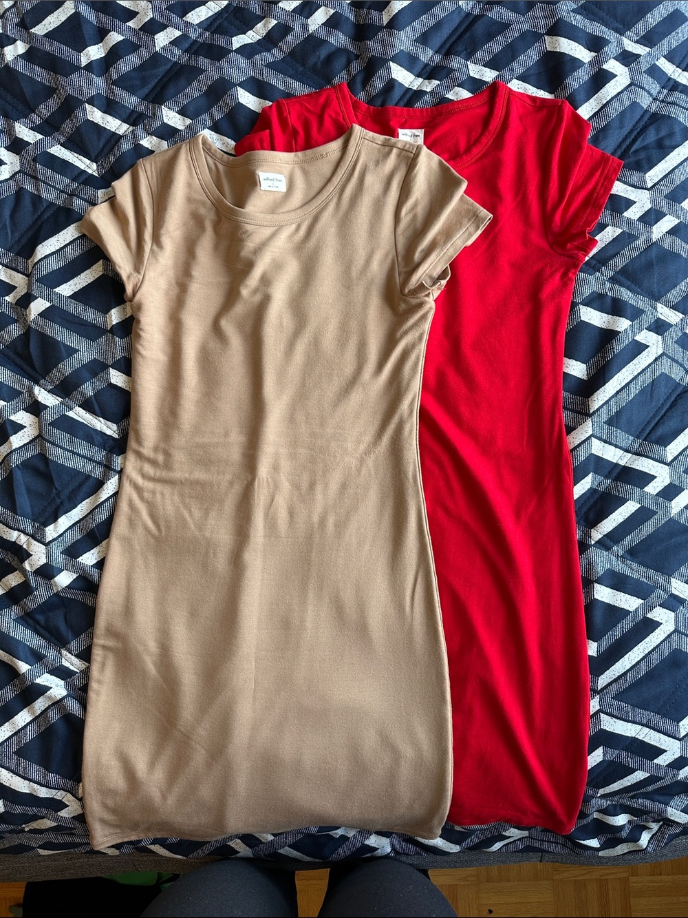 2 WILFRED FREE SLIM FITTING TSHIRT DRESSES | SMALL